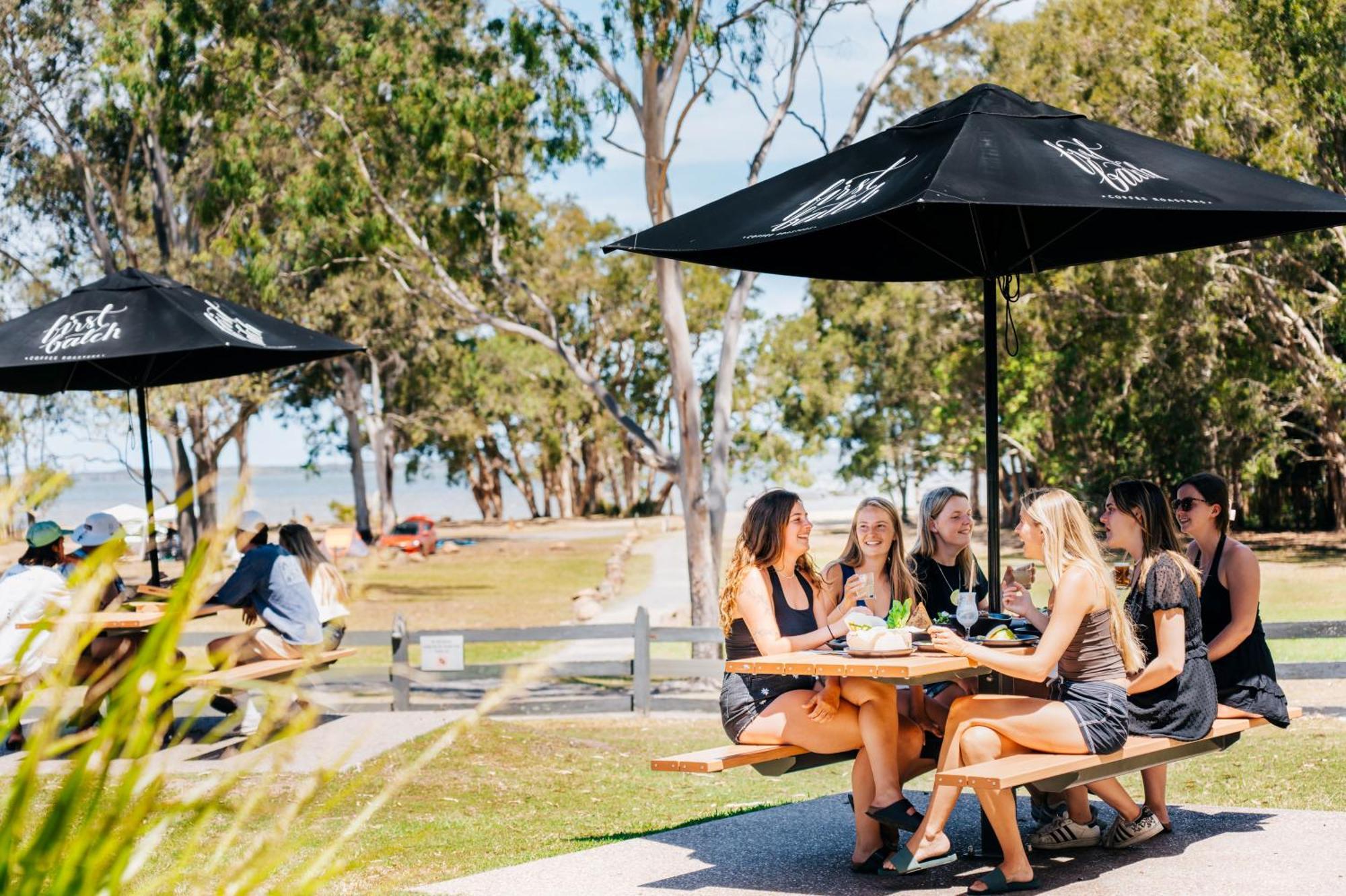 Kangarooms Noosa Everglades Cootharaba Exterior photo